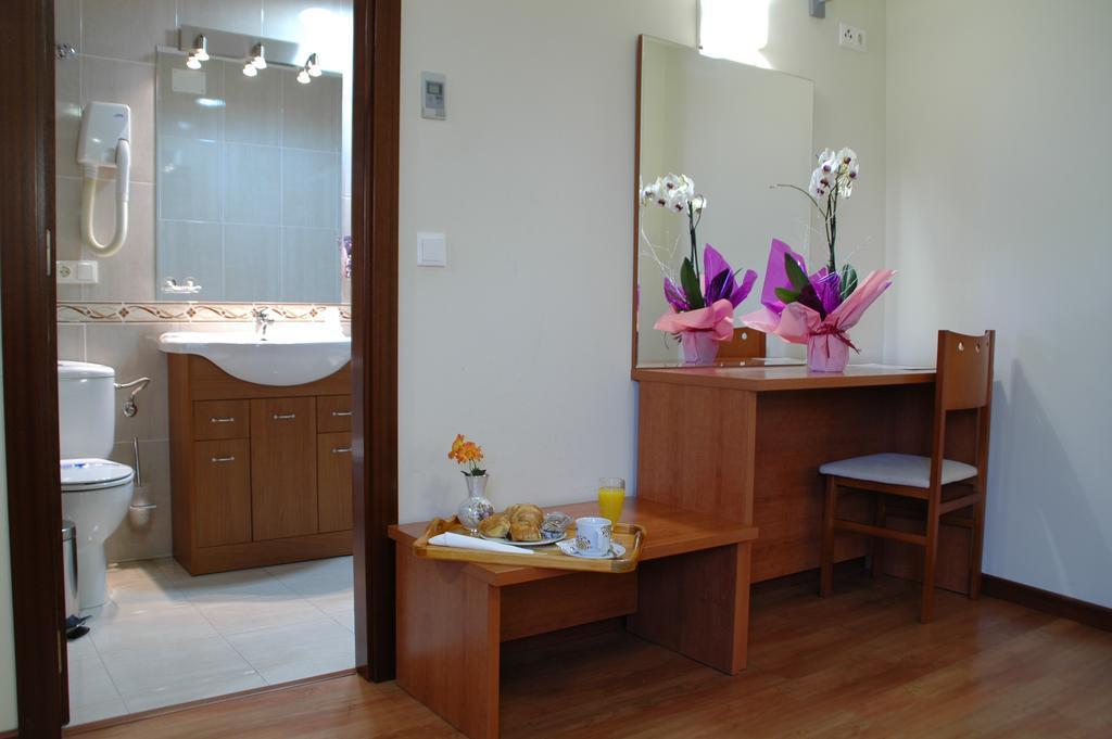 Hotel Zaravencia By Bossh Hotels Toro Esterno foto